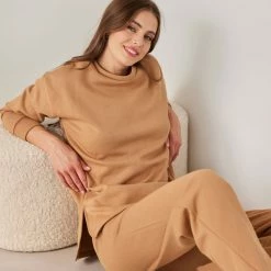 Νέος 🌟 The Fashion Project Σετ παντελόνι με μπλούζα φούτερ - Κάμελ 🌟 -Φορέματα Εκπτώσεις set panteloni me mplouza fouter 108912 jmrf