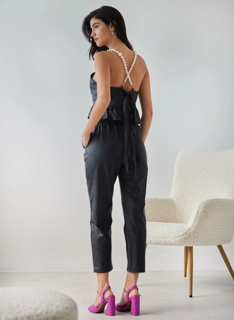 Συμφωνίες 👍 The Fashion Project Σετ παντελόνι με τοπ δερματίνη - Μαύρο 🥰 1 Συμφωνίες 👍 The Fashion Project Σετ παντελόνι με τοπ δερματίνη - Μαύρο 🥰