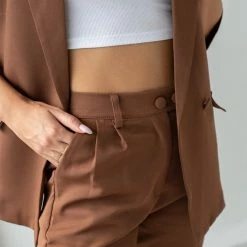 Τοπ 10 🌟 The Fashion Project Σετ σακάκι σταυρωτό με παντελόνι - Καφέ 😀 -Φορέματα Εκπτώσεις set sakaki staurwto me panteloni 108805 kvrk