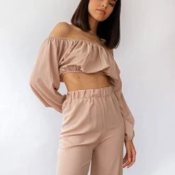 Αγορά ✔️ The Fashion Project Σετ Wide Leg παντελόνι με τοπάκι - Μπεζ 😉 -Φορέματα Εκπτώσεις set wide leg panteloni me topaki 89120 zkxj